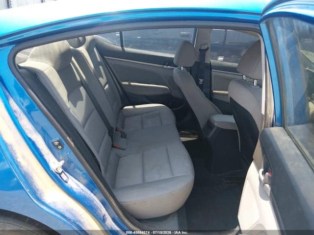 2017 HYUNDAI ELANTRA SE 8