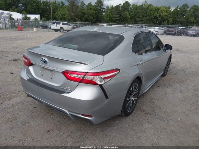 2020 TOYOTA CAMRY SE HYBRID 4