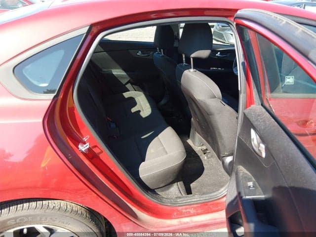 2021 KIA FORTE LXS 8