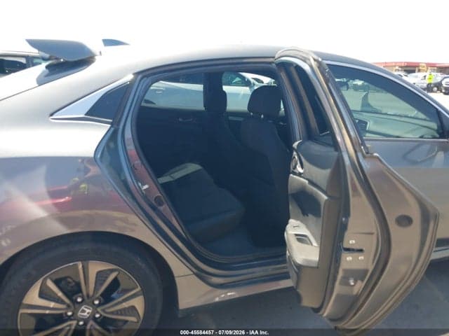 2018 HONDA CIVIC EX 8