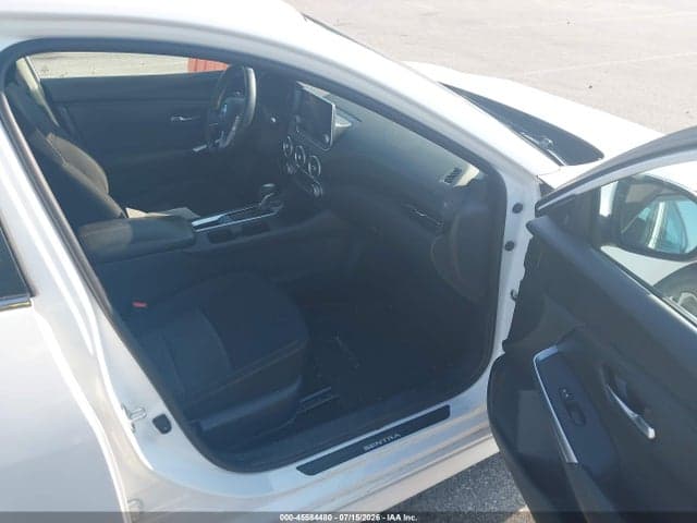 2023 NISSAN SENTRA SR XTRONIC CVT 5