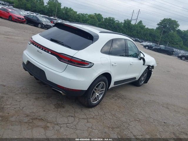 2021 PORSCHE MACAN 4
