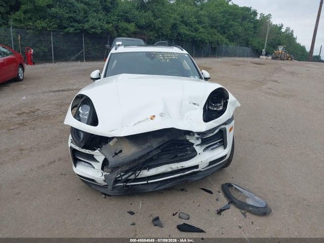 2021 PORSCHE MACAN 6