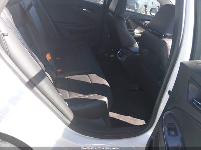 2017 CHEVROLET MALIBU HYBRID 8