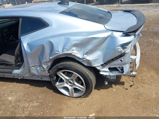 2017 CHEVROLET CAMARO 1LT 6