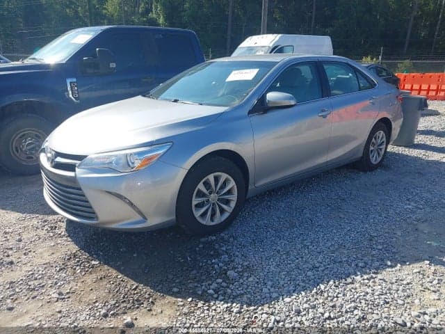 2017 TOYOTA CAMRY LE 2