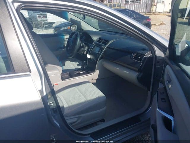 2017 TOYOTA CAMRY LE 5