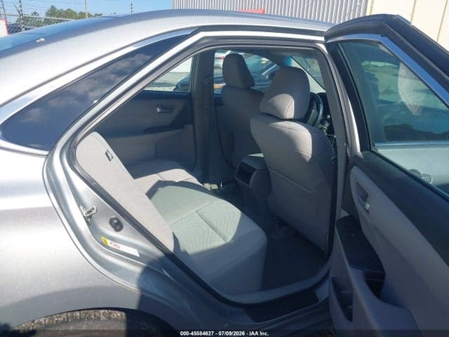 2017 TOYOTA CAMRY LE 8