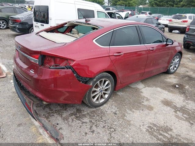 2017 FORD FUSION SE 4