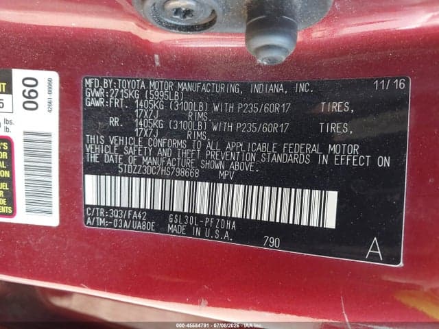 2017 TOYOTA SIENNA L 7 PASSENGER 9
