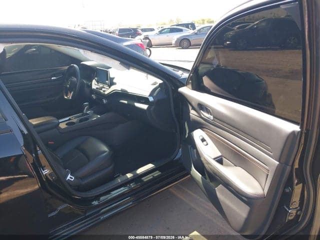 2022 NISSAN ALTIMA SR FWD 5
