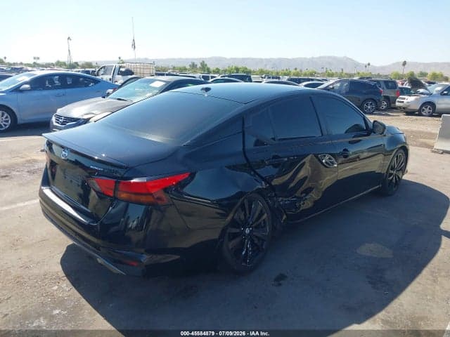 2022 NISSAN ALTIMA SR FWD 6