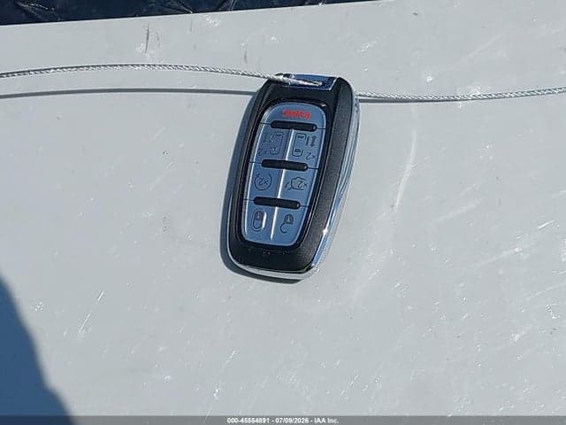 2021 CHRYSLER PACIFICA TOURING L 11