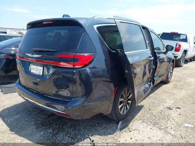 2021 CHRYSLER PACIFICA TOURING L 4