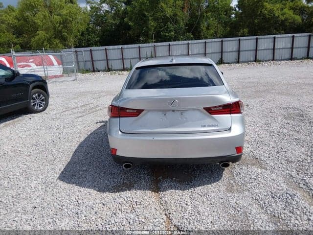 2016 LEXUS IS 200T 16