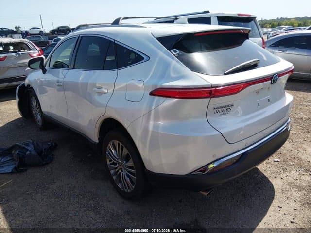 2021 TOYOTA VENZA XLE 3