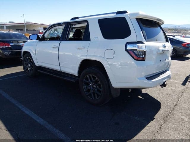 2021 TOYOTA 4RUNNER SR5 3