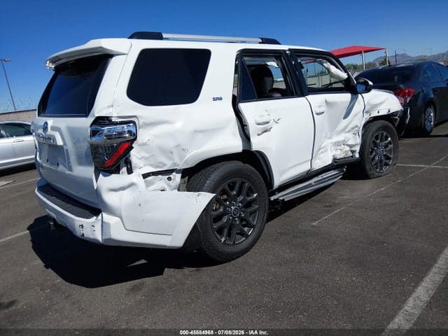 2021 TOYOTA 4RUNNER SR5 4