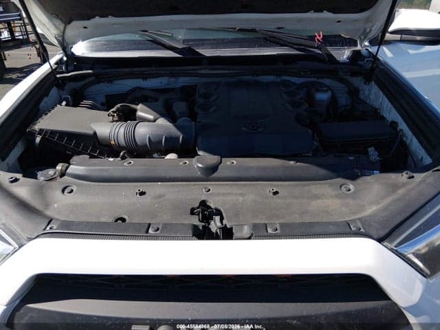 2021 TOYOTA 4RUNNER SR5 10