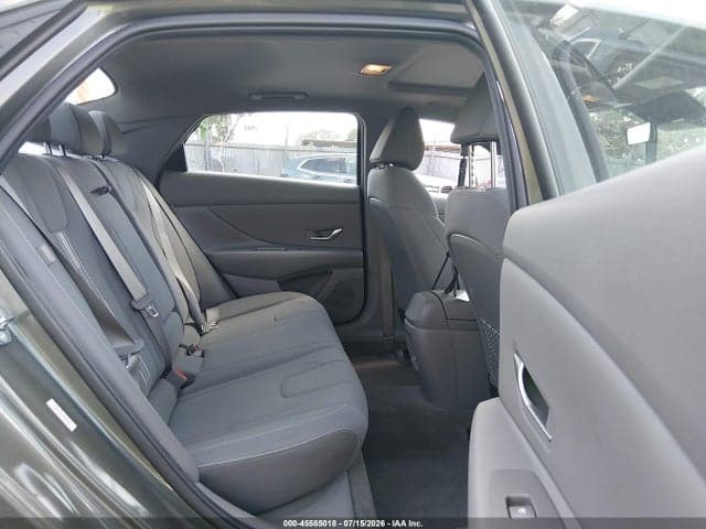 2024 HYUNDAI ELANTRA SEL 8