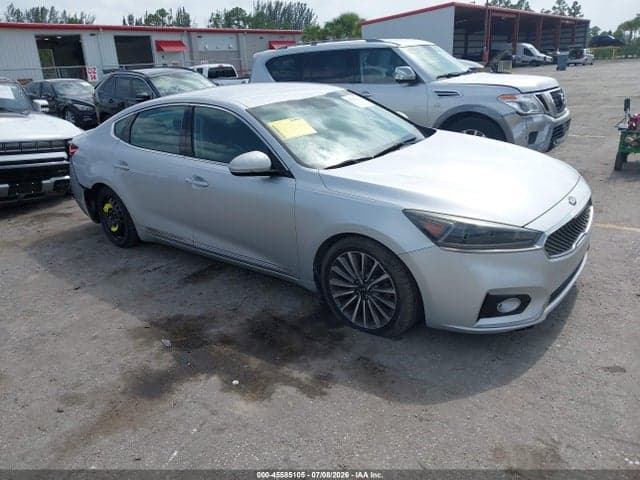 2017 KIA CADENZA PREMIUM