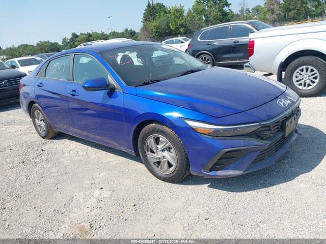 2024 HYUNDAI ELANTRA SE 1