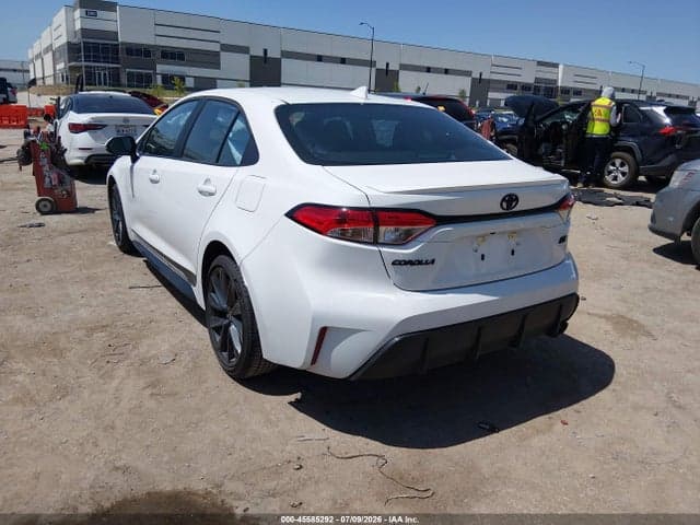2026 TOYOTA COROLLA SE 3