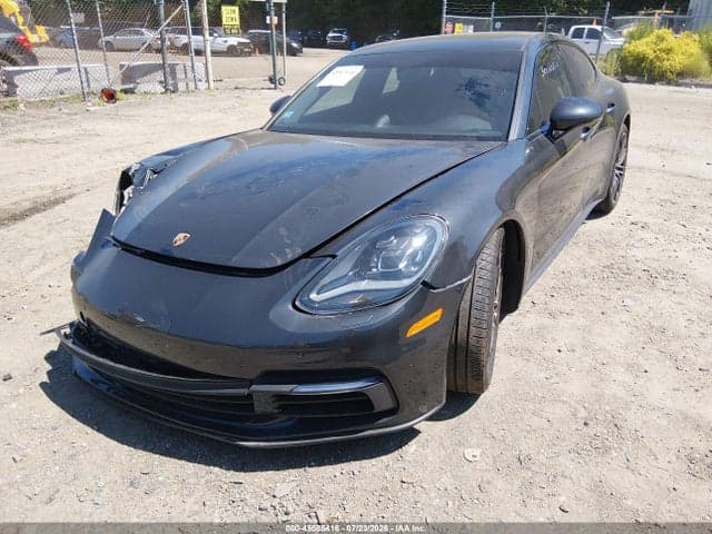 2018 PORSCHE PANAMERA 4S 2