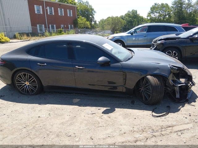 2018 PORSCHE PANAMERA 4S 13