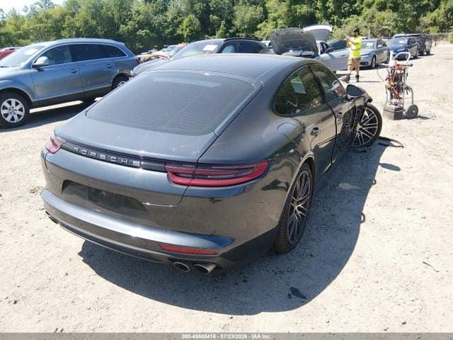 2018 PORSCHE PANAMERA 4S 4