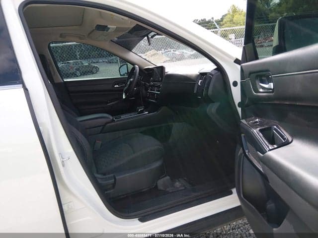 2022 NISSAN PATHFINDER SV 4WD 5