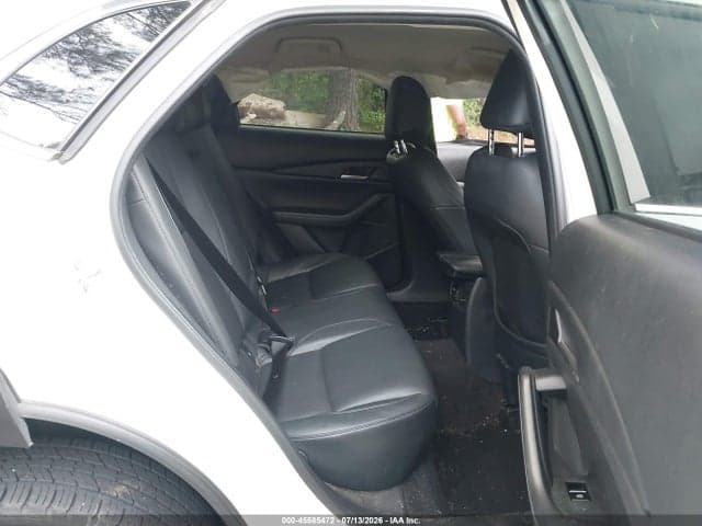2022 MAZDA CX-30 SELECT 8