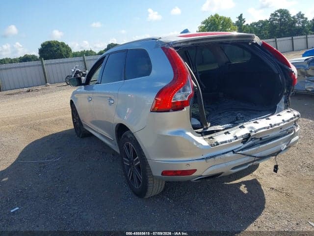 2017 VOLVO XC60 T5 DYNAMIC 3