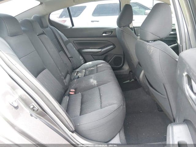 2022 NISSAN ALTIMA SV FWD 8