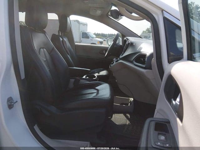 2017 CHRYSLER PACIFICA TOURING-L 5