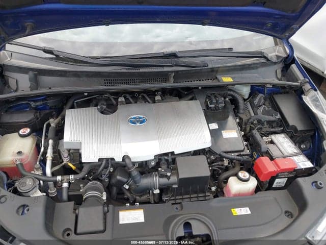 2017 TOYOTA PRIUS THREE 10