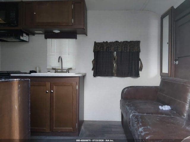 2017 KEYSTONE RV OTHER 5