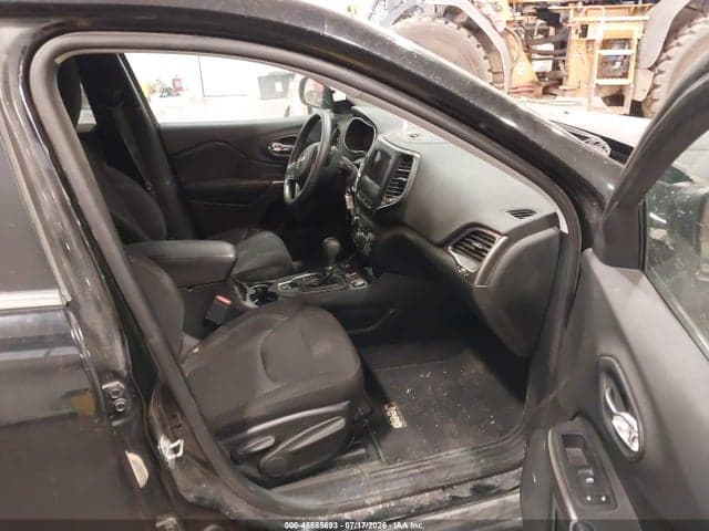 2019 JEEP CHEROKEE LATITUDE 4X4 5