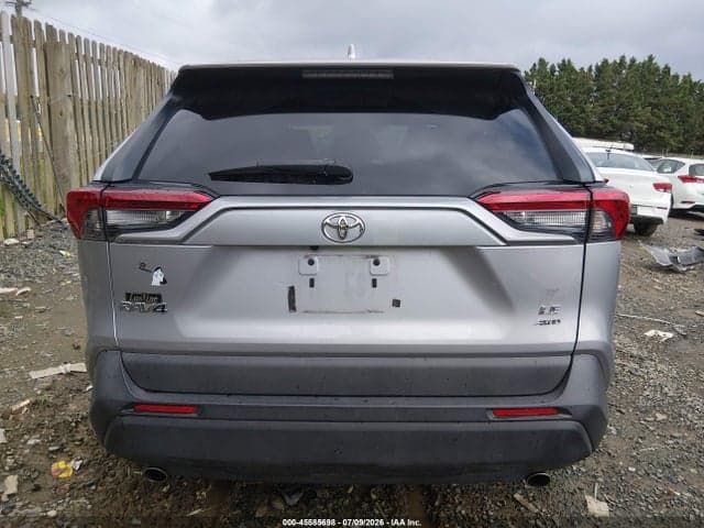 2019 TOYOTA RAV4 LE 17