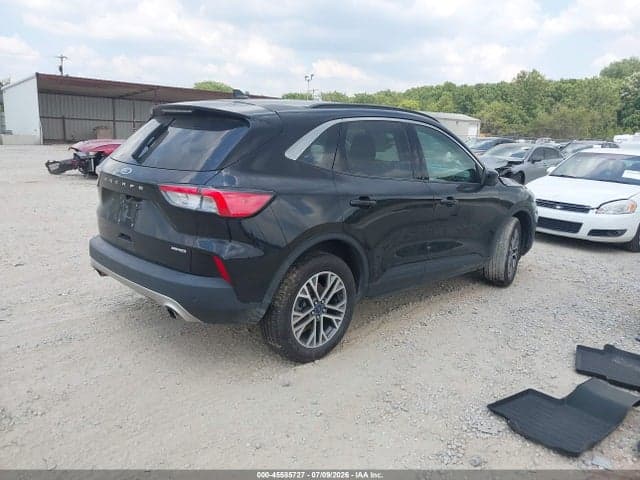2021 FORD ESCAPE SEL 4