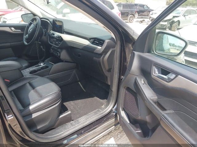 2021 FORD ESCAPE SEL 5