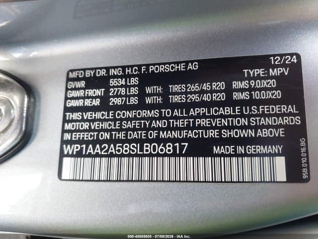 2025 PORSCHE MACAN T 9