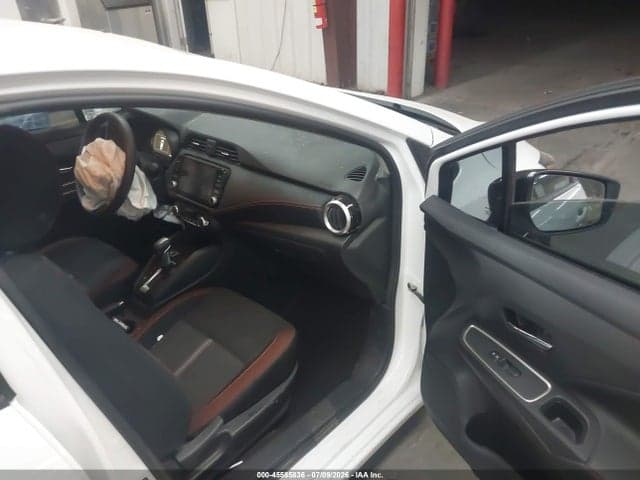 2025 NISSAN VERSA 1.6 SR 5