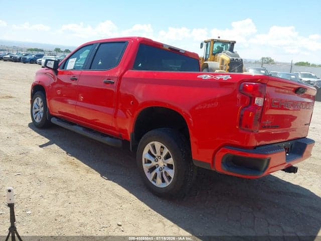 2022 CHEVROLET SILVERADO 1500 4WD SHORT BED CUSTOM 3
