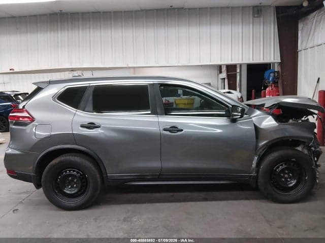 2018 NISSAN ROGUE S 13