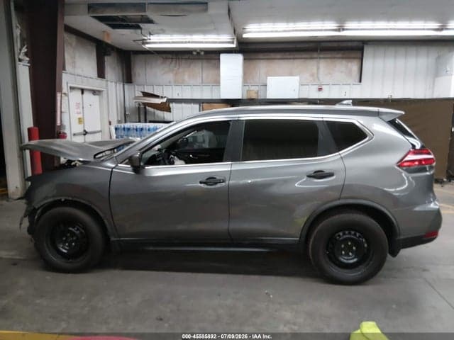2018 NISSAN ROGUE S 14