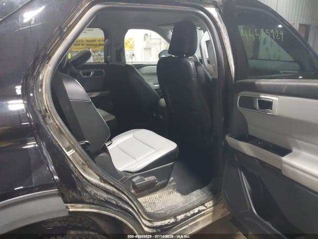 2021 FORD EXPLORER XLT 8