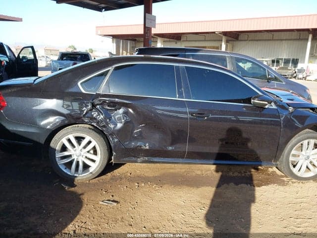 2018 VOLKSWAGEN PASSAT 2.0T SE 14
