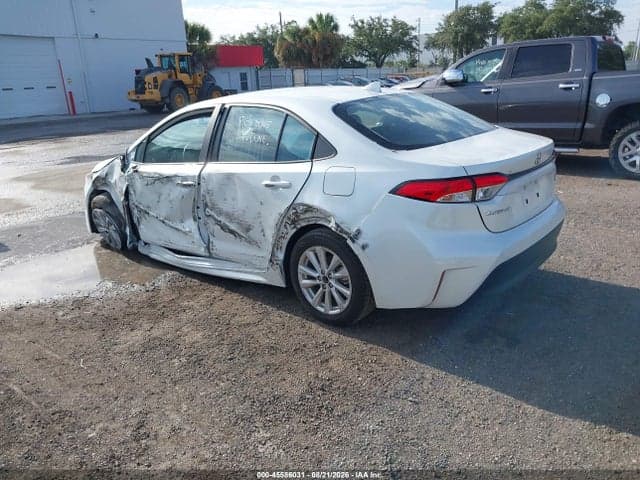 2025 TOYOTA COROLLA LE 3