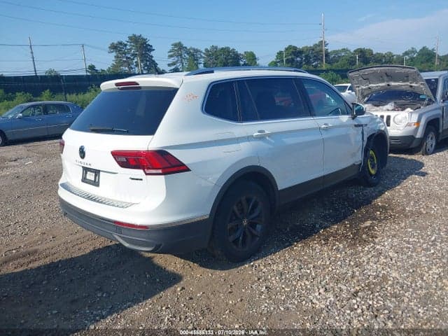 2024 VOLKSWAGEN TIGUAN 2.0T SE/2.0T WOLFSBURG EDITION 4